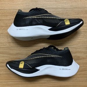 NEW Nike Air ZoomX Vaporfly Next% 2